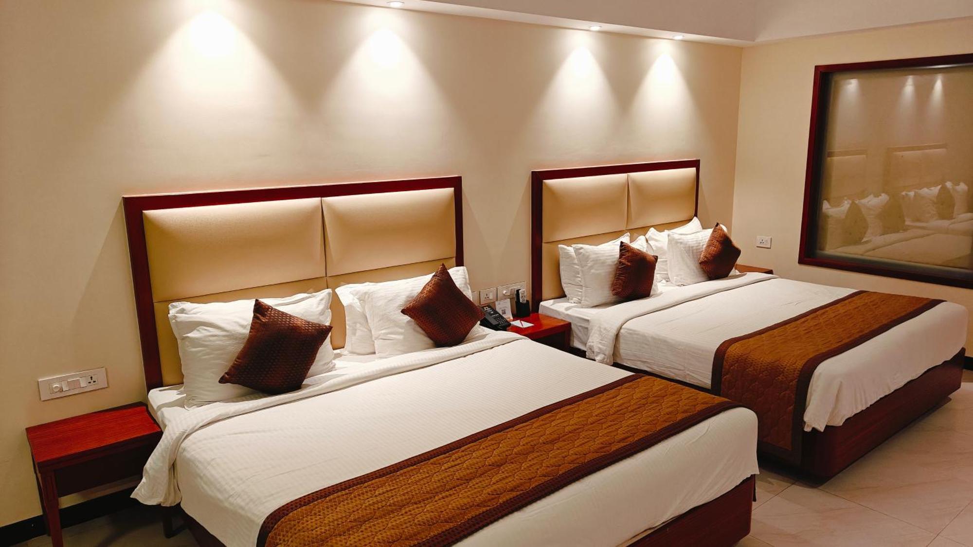 Mm Legacy - A Bergamont Hotel, Kanchipuram Eksteriør billede