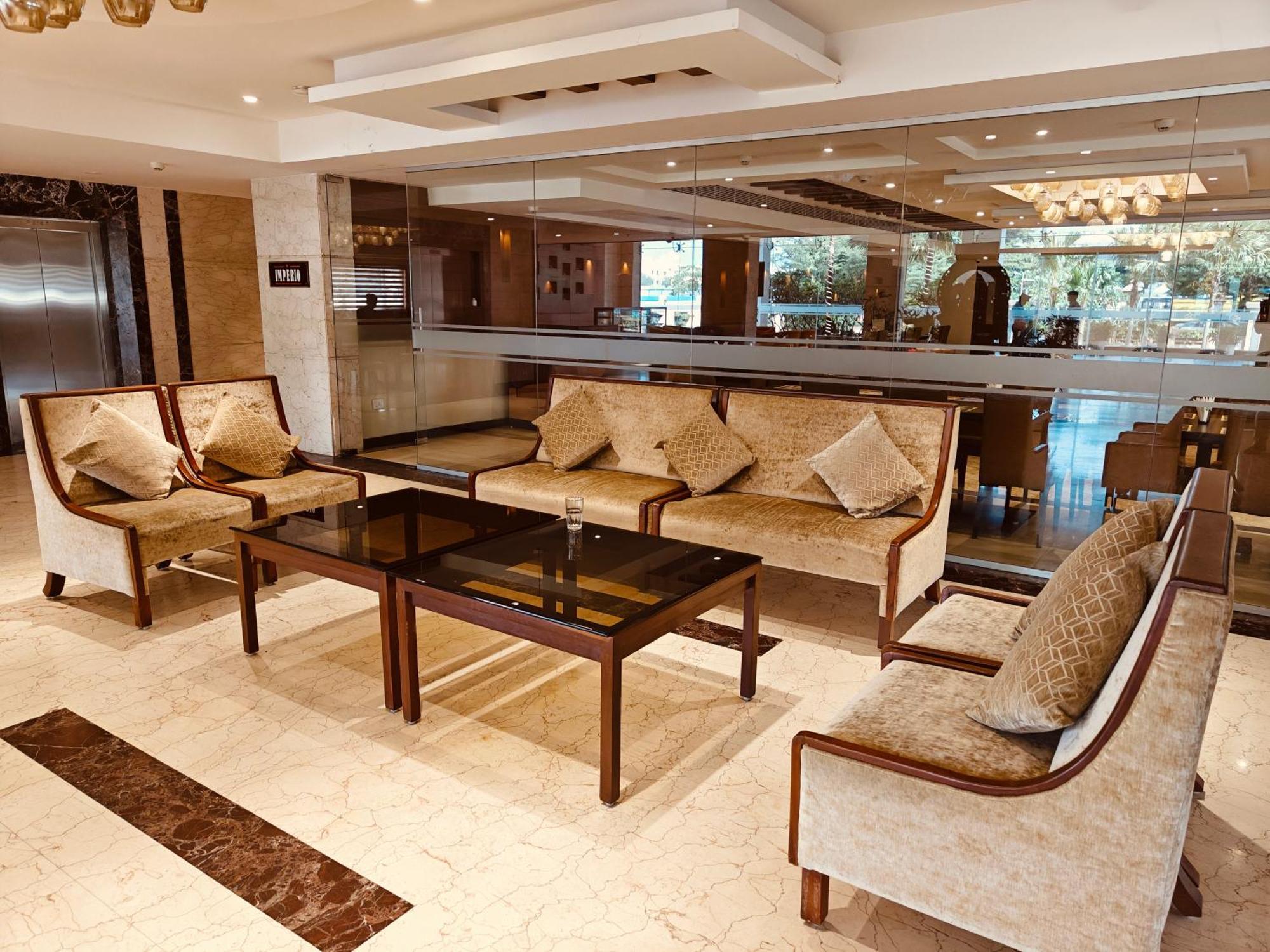 Mm Legacy - A Bergamont Hotel, Kanchipuram Eksteriør billede